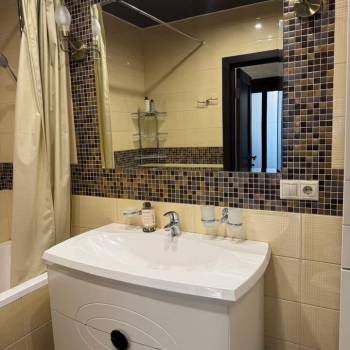 Сдается Многокомнатная квартира, 115 м²