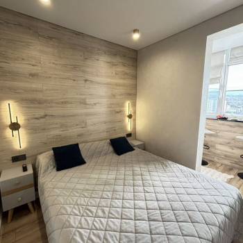 Продается 1-комнатная квартира, 35 м²