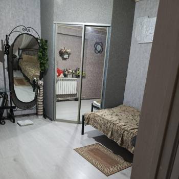 Продается Многокомнатная квартира, 90 м²