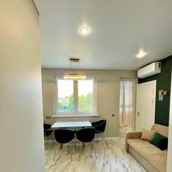 Продается 3-х комнатная квартира, 46 м²