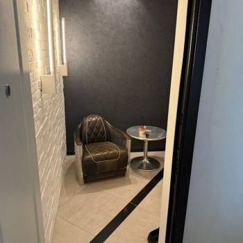 Сдается 2-х комнатная квартира, 108 м²