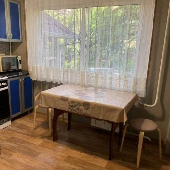 Сдается 1-комнатная квартира, 45 м²