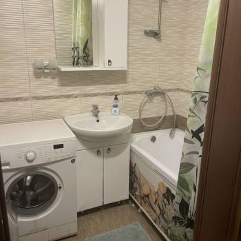 Сдается 1-комнатная квартира, 45 м²