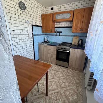 Сдается Многокомнатная квартира, 60 м²