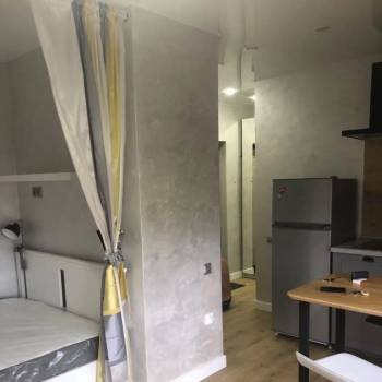 Продается 1-комнатная квартира, 24,7 м²