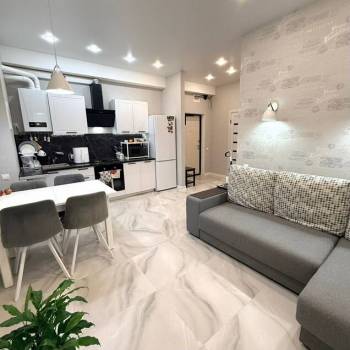 Продается 1-комнатная квартира, 36 м²