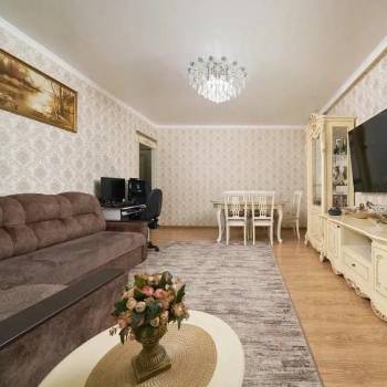 Продается 3-х комнатная квартира, 57 м²