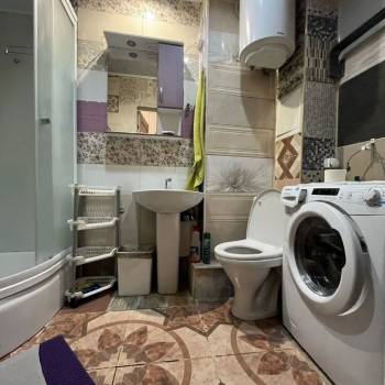 Продается 1-комнатная квартира, 27 м²