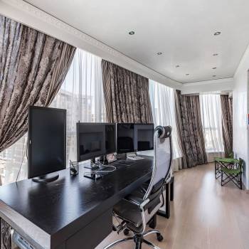 Сдается Многокомнатная квартира, 134 м²