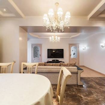 Сдается Многокомнатная квартира, 134 м²