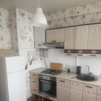 Продается 1-комнатная квартира, 37,7 м²