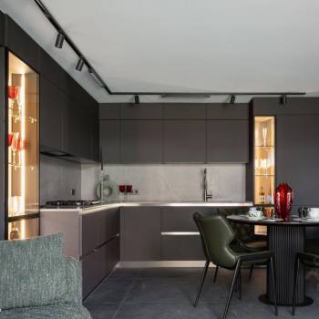 Продается Дом, 575 м²