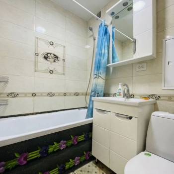 Продается 3-х комнатная квартира, 44 м²