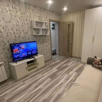 Продается 1-комнатная квартира, 34 м²