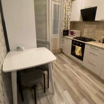Продается 1-комнатная квартира, 34 м²