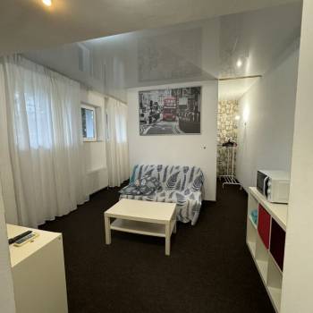 Сдается 1-комнатная квартира, 35 м²