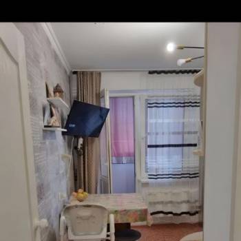 Сдается 1-комнатная квартира, 42 м²
