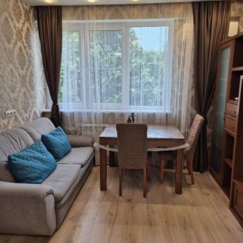 Сдается 1-комнатная квартира, 45 м²