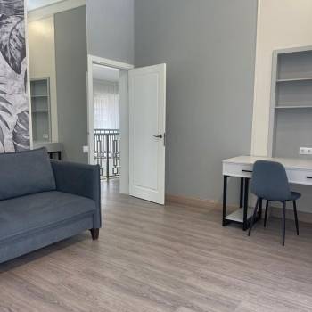 Сдается Нежилое помещение, 161 м²