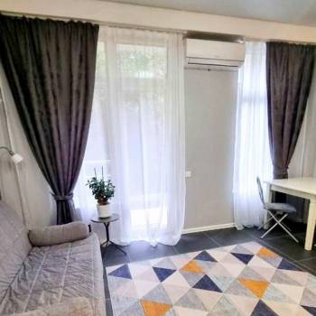 Сдается 1-комнатная квартира, 28 м²