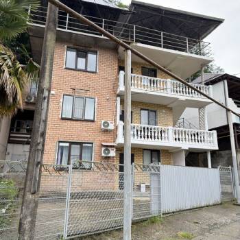 Продается Многокомнатная квартира, 210 м²