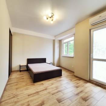 Продается 1-комнатная квартира, 32 м²