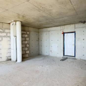 Продается 1-комнатная квартира, 54 м²