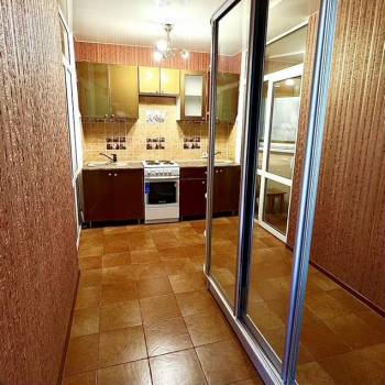 Сдается 1-комнатная квартира, 35 м²