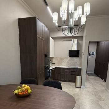 Продается 2-х комнатная квартира, 71 м²
