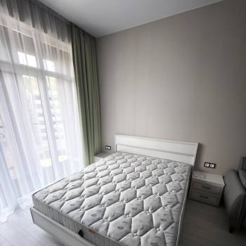 Продается 1-комнатная квартира, 30 м²