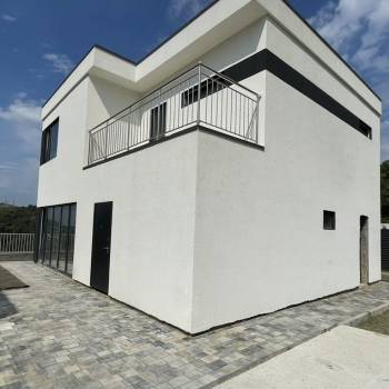 Продается Дом, 150 м²