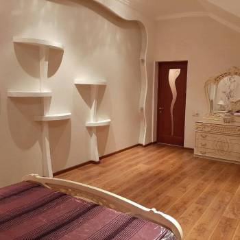 Сдается Многокомнатная квартира, 155 м²