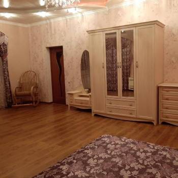 Сдается Многокомнатная квартира, 155 м²