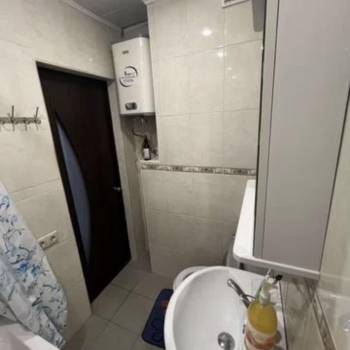 Продается 1-комнатная квартира, 28,4 м²