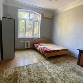 Продается 1-комнатная квартира, 38 м²