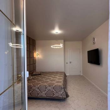Сдается Многокомнатная квартира, 100 м²