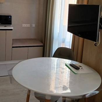 Продается 1-комнатная квартира, 38 м²
