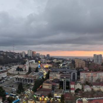 Сдается 2-х комнатная квартира, 97 м²