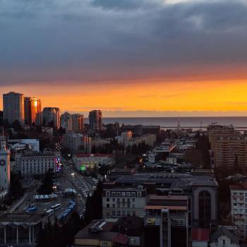 Сдается 2-х комнатная квартира, 97 м²