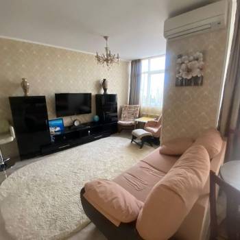 Сдается 2-х комнатная квартира, 55 м²