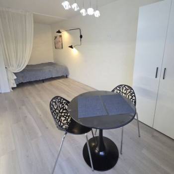 Сдается 1-комнатная квартира, 43 м²