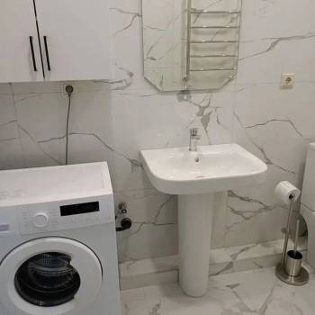 Сдается 2-х комнатная квартира, 60 м²