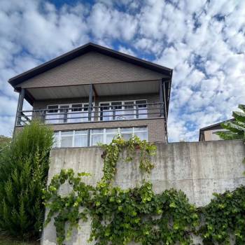 Продается Дом, 180 м²