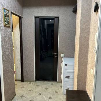 Продается 1-комнатная квартира, 46 м²