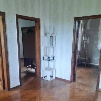 Продается Дом, 180 м²