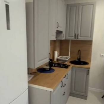 Продается 1-комнатная квартира, 39 м²