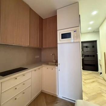 Продается 1-комнатная квартира, 18 м²