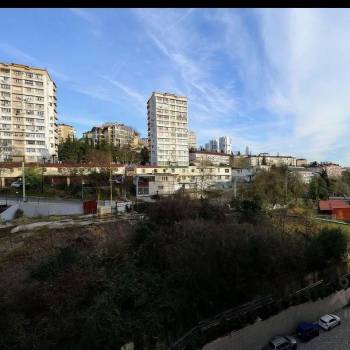 Продается Многокомнатная квартира, 51 м²