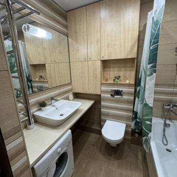 Продается 1-комнатная квартира, 40 м²