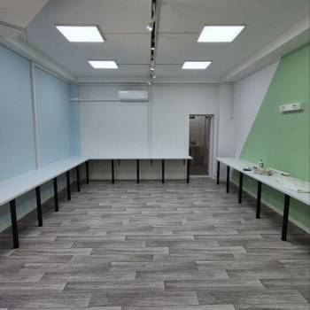 Сдается Нежилое помещение, 80 м²